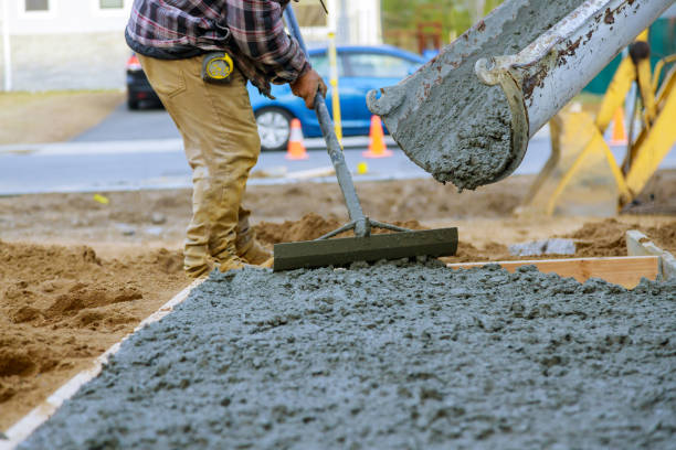 Best Concrete Driveway Installation  in Boulder, CO